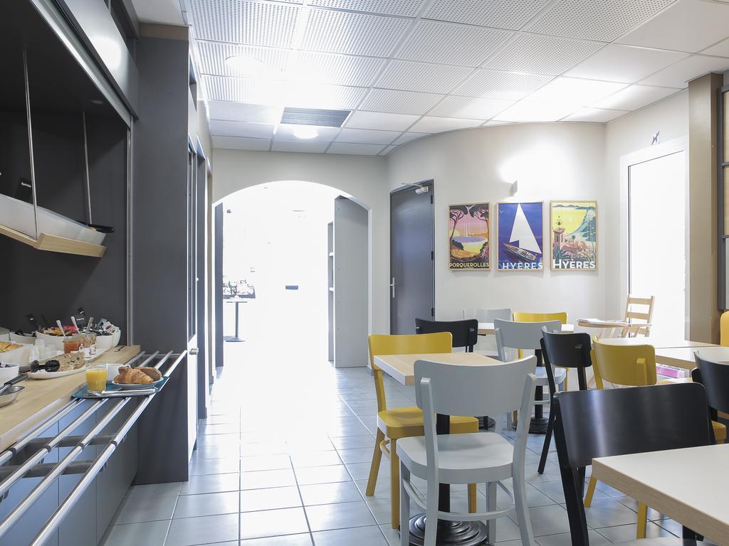 B&B Hotel Єр Екстер'єр фото