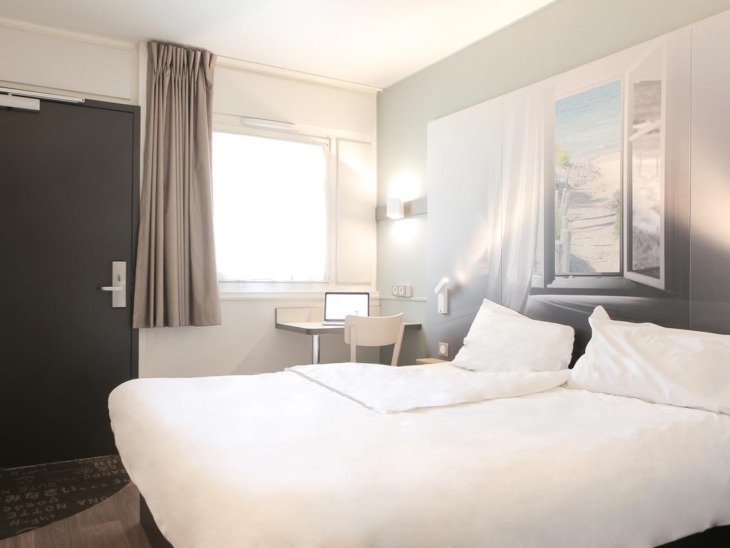 B&B Hotel Єр Екстер'єр фото