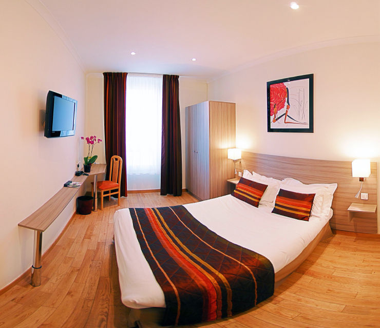 B&B Hotel Єр Екстер'єр фото