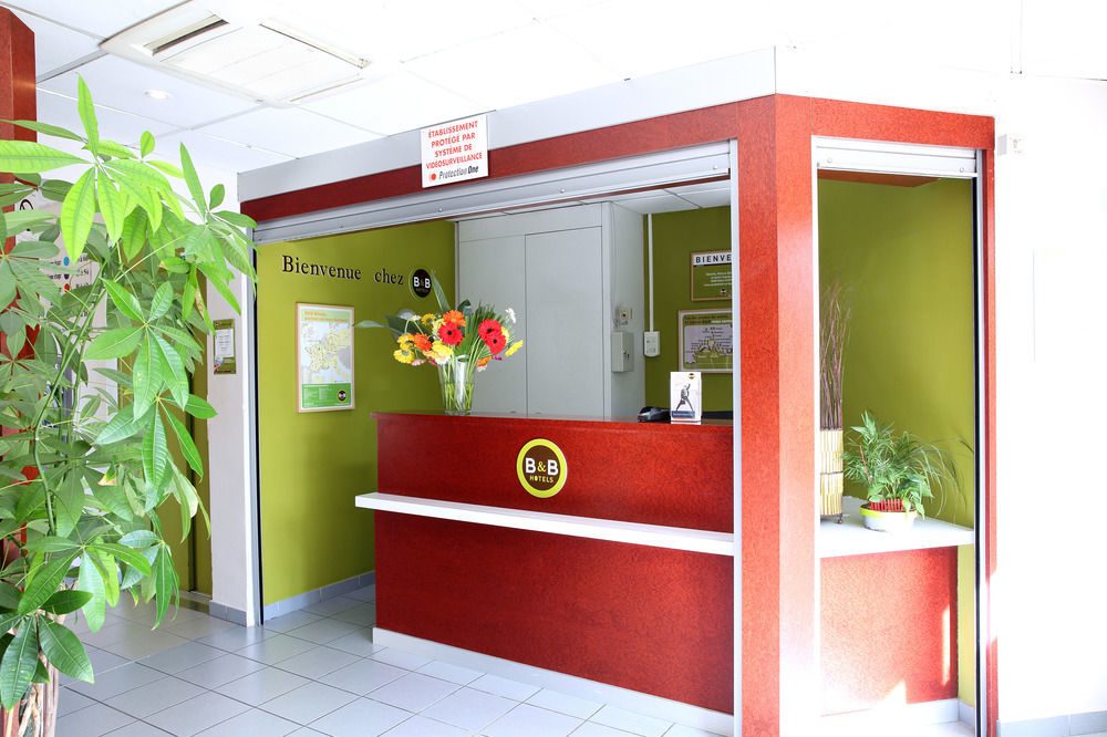 B&B Hotel Єр Екстер'єр фото