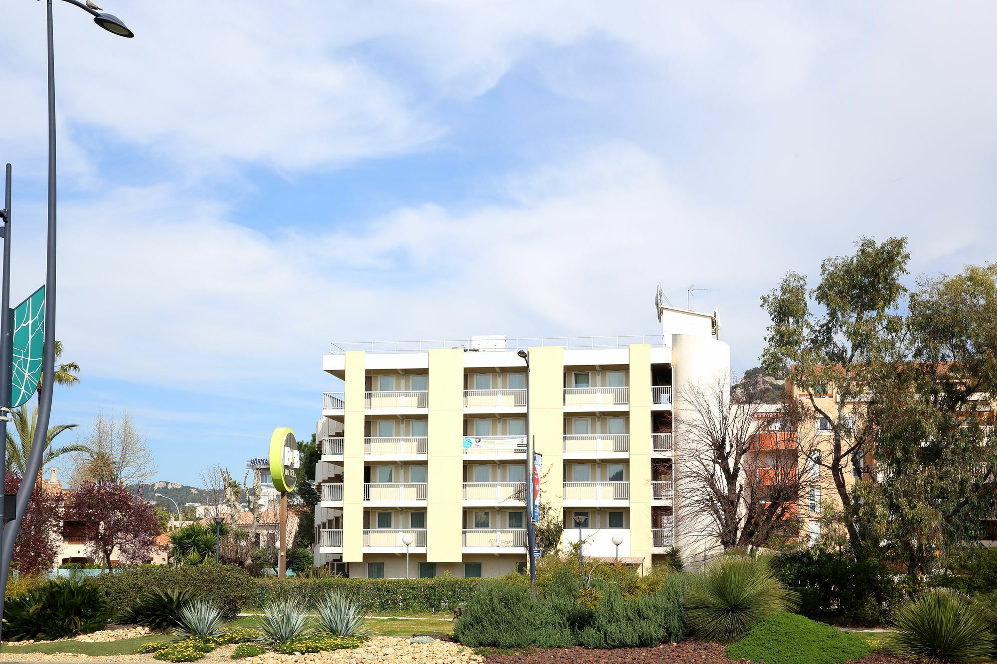 B&B Hotel Єр Екстер'єр фото
